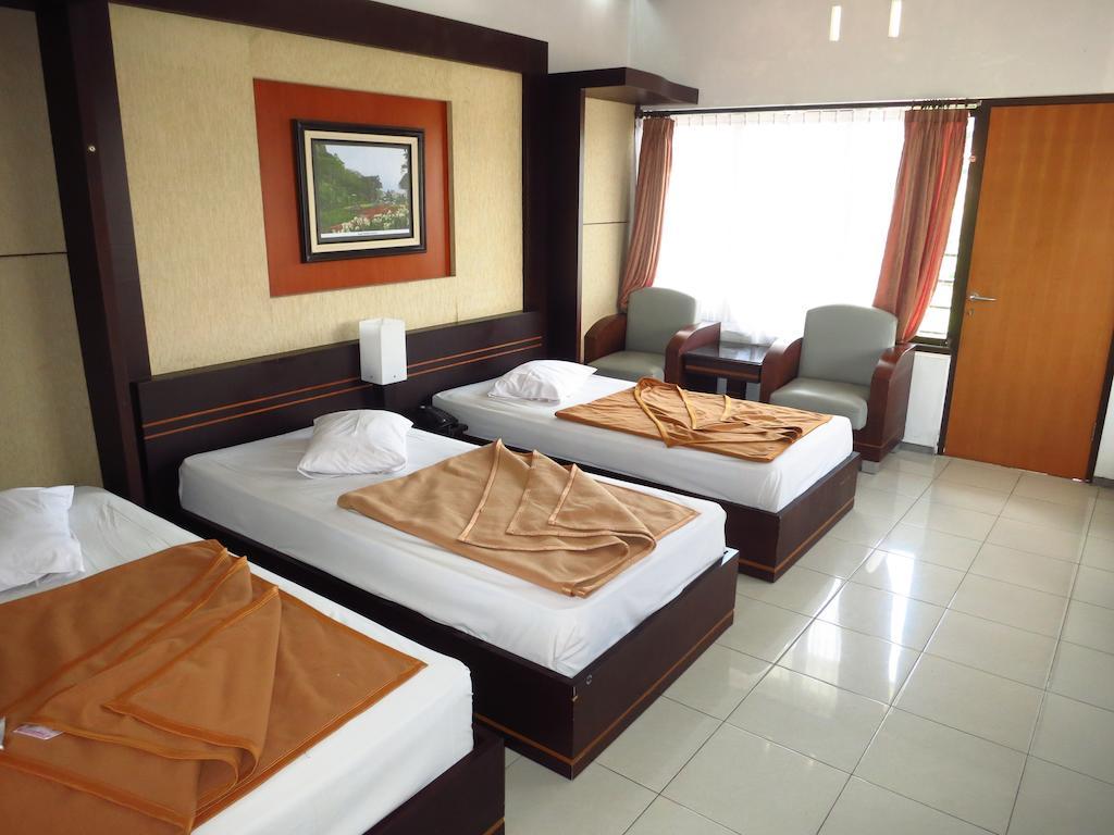 Hotel Selecta Batu  Kamer foto