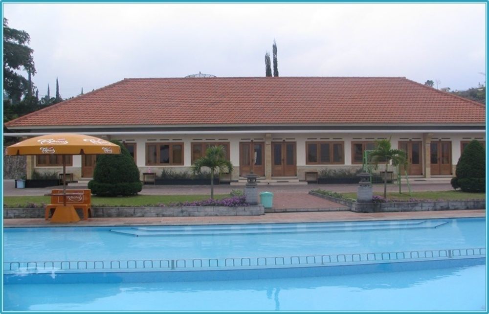 Hotel Selecta Batu  Buitenkant foto